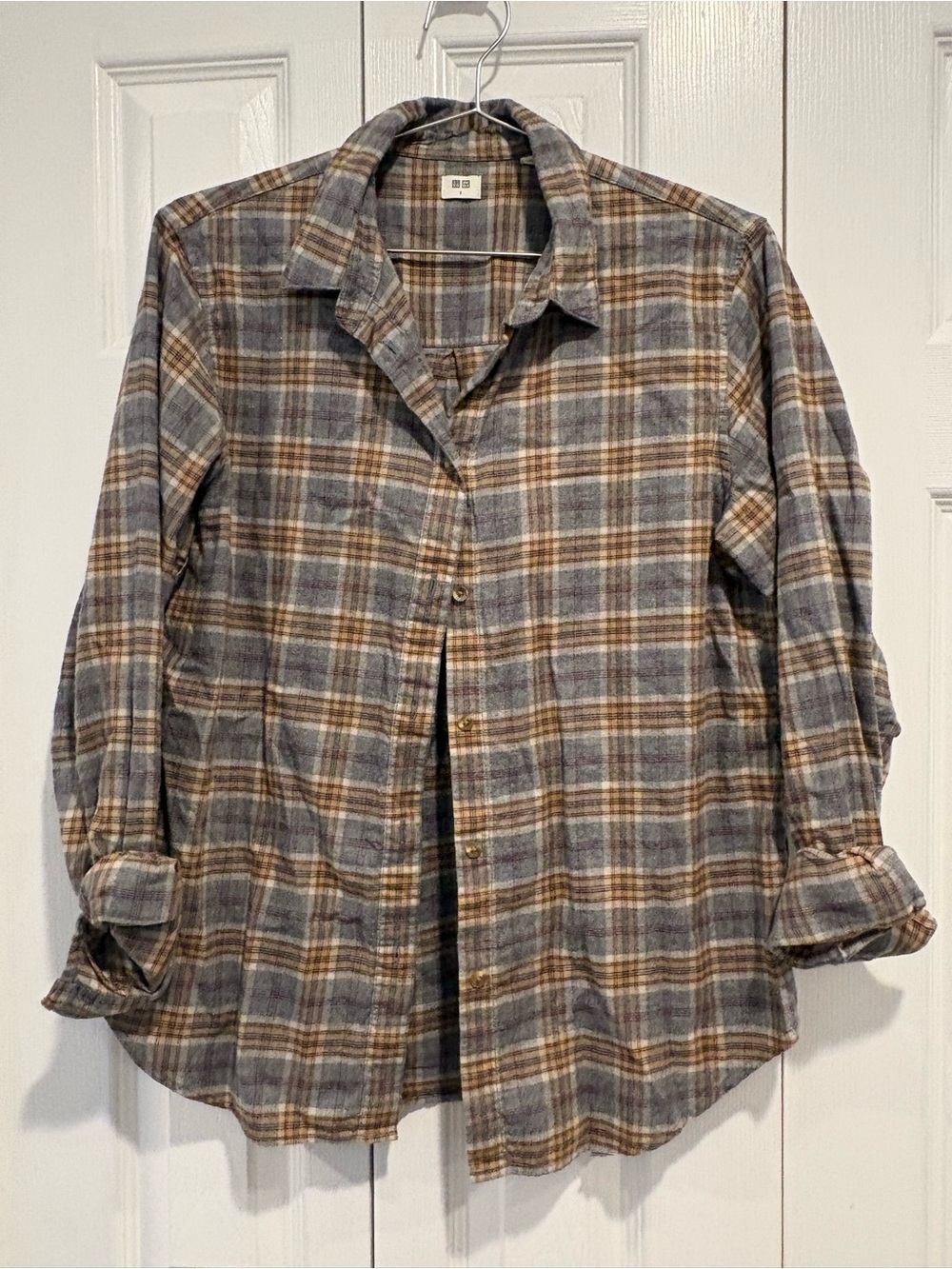 Uniqlo Plaid Flannel Shirt in Gray, Brown and Cream